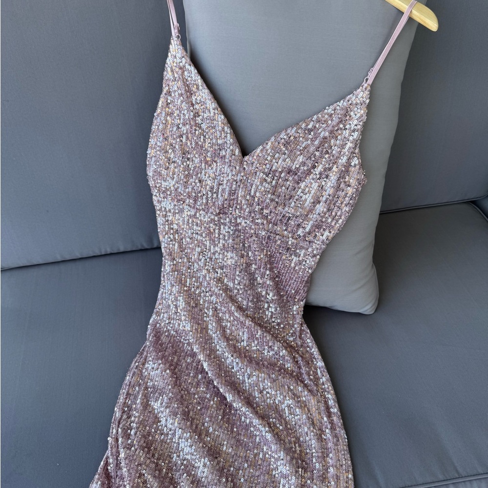 NWOT Emerald Sundae Glittering Sequin Mini Dress in Pink